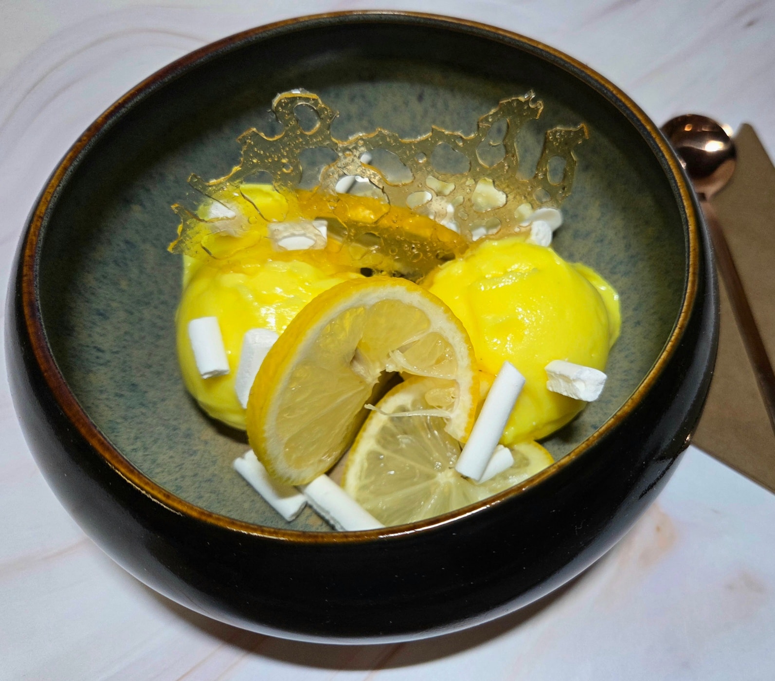 Ambachtelijk ijs en ijsgebak